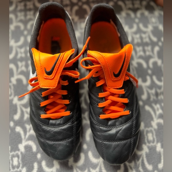 Nike soccer cleats Unisex - Picture 4 of 6